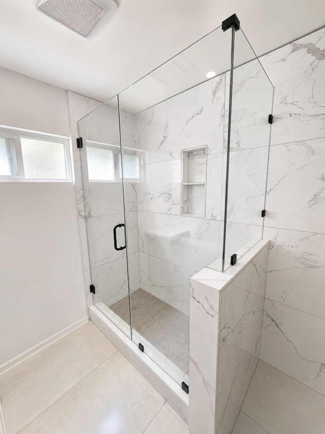 Nirvana - Swing Door with Notch and Return Panel